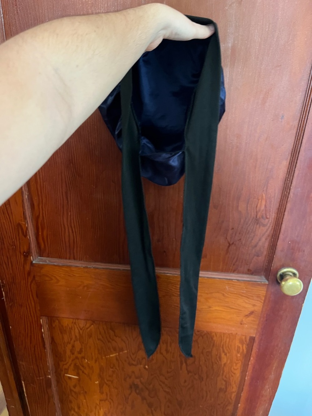 Satin Navy Blue bonnet - Picture 3 of 4